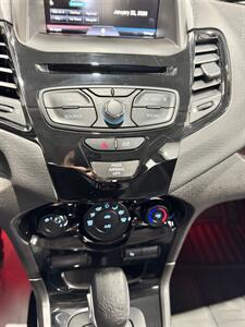 2014 Ford Fiesta SE   - Photo 13 - Honesdale, PA 18431