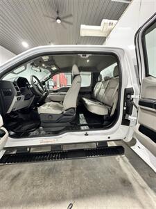 2017 Ford F-450 Super Duty  V10 - Photo 10 - Honesdale, PA 18431