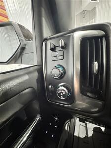 2018 Chevrolet Silverado 1500 LT Z71 - Photo 15 - Honesdale, PA 18431