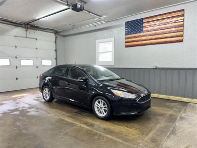 2017 Ford Focus SE   - Photo 1 - Honesdale, PA 18431