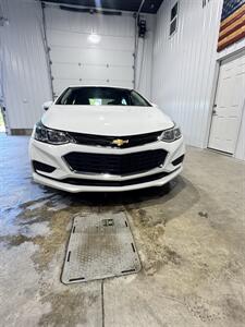 2018 Chevrolet Cruze LS Auto - Photo 3 - Honesdale, PA 18431