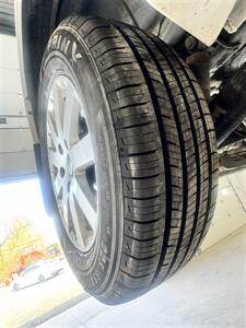 2013 Chrysler Town and Country Touring   - Photo 23 - Honesdale, PA 18431