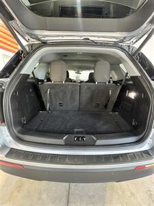 2021 Ford Explorer XLT   - Photo 11 - Honesdale, PA 18431