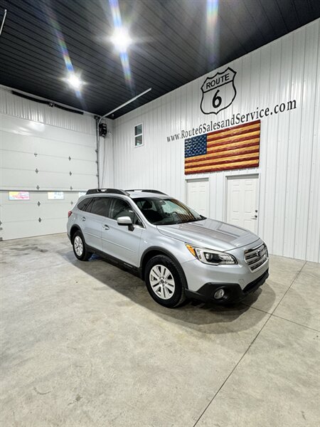 2016 Subaru Outback 2.5i Premium   - Photo 1 - Honesdale, PA 18431