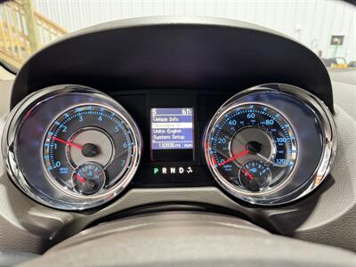2013 Chrysler Town & Country Touring   - Photo 6 - Honesdale, PA 18431