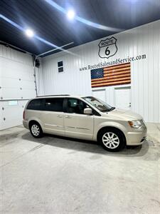 2013 Chrysler Town & Country Touring   - Photo 2 - Honesdale, PA 18431