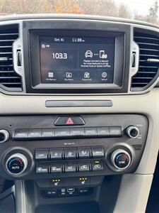 2019 Kia Sportage LX   - Photo 10 - Honesdale, PA 18431