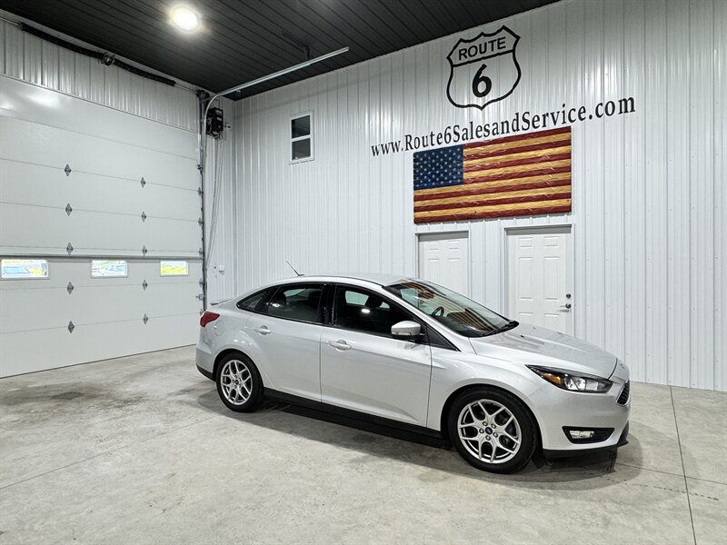 2015 Ford Focus SE   - Photo 1 - Honesdale, PA 18431