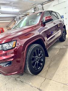 2019 Jeep Grand Cherokee Laredo   - Photo 4 - Honesdale, PA 18431