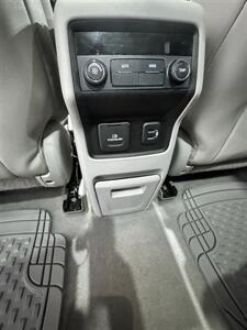 2017 GMC Acadia SLT-1 - Photo 10 - Honesdale, PA 18431