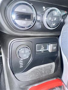 2015 Jeep Renegade Trailhawk   - Photo 20 - Honesdale, PA 18431