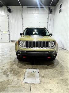 2015 Jeep Renegade Trailhawk   - Photo 3 - Honesdale, PA 18431