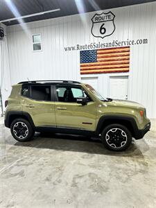 2015 Jeep Renegade Trailhawk   - Photo 2 - Honesdale, PA 18431