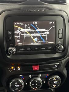 2015 Jeep Renegade Trailhawk   - Photo 14 - Honesdale, PA 18431