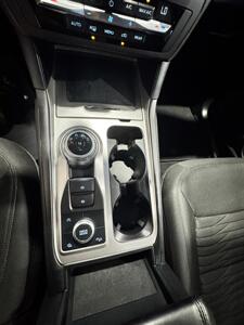 2020 Ford Explorer XLT   - Photo 16 - Honesdale, PA 18431