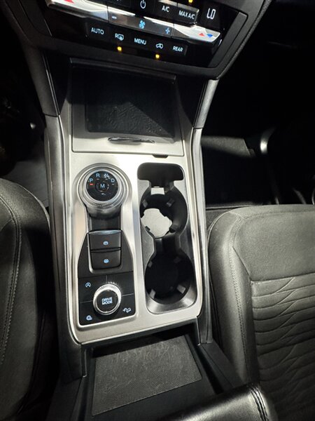 2020 Ford Explorer XLT - Photo 16
