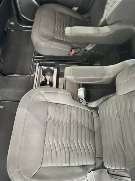 2020 Ford Explorer XLT - Photo 9