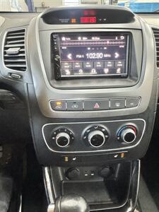 2015 Kia Sorento LX   - Photo 11 - Honesdale, PA 18431