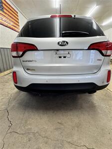 2015 Kia Sorento LX   - Photo 4 - Honesdale, PA 18431