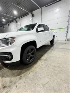 2022 Chevrolet Colorado LT - Photo 4 - Honesdale, PA 18431
