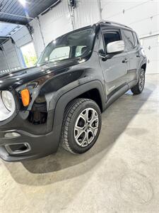 2015 Jeep Renegade Limited - Photo 4 - Honesdale, PA 18431