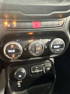 2015 Jeep Renegade Limited - Photo 14 - Honesdale, PA 18431