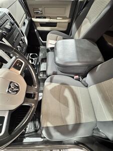 2010 Dodge Ram 2500 SLT   - Photo 10 - Honesdale, PA 18431