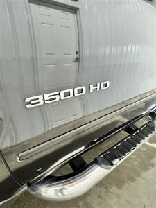 2017 Chevrolet Silverado 3500HD LT - Photo 4 - Honesdale, PA 18431