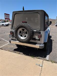 2006 Jeep Wrangler UNLIMITED   - Photo 5 - Kingman, AZ 86409