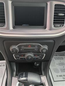 2022 Dodge Charger SXT   - Photo 13 - Kingman, AZ 86409