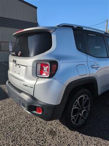 2017 Jeep Renegade LIMITED   - Photo 5 - Kingman, AZ 86409