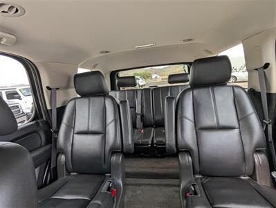 2013 Chevrolet Tahoe LT   - Photo 11 - Kingman, AZ 86409