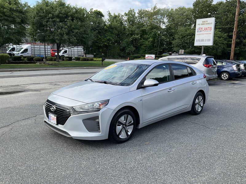 2019 Hyundai IONIQ Hybrid Blue   - Photo 1 - Acton, MA 01720