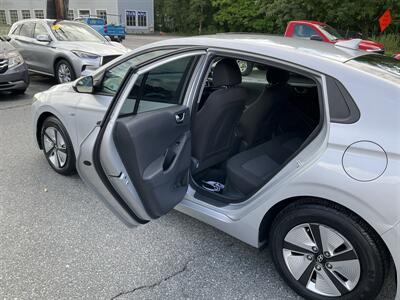 2019 Hyundai IONIQ Hybrid Blue - Photo 13 - Acton, MA 01720