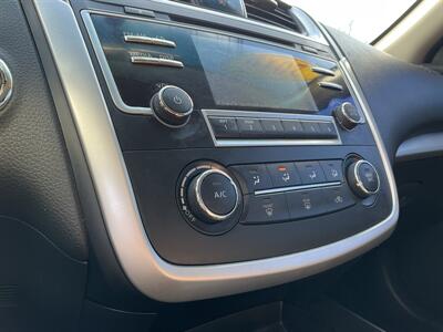 2016 Nissan Altima 2.5 SR   - Photo 34 - Acton, MA 01720