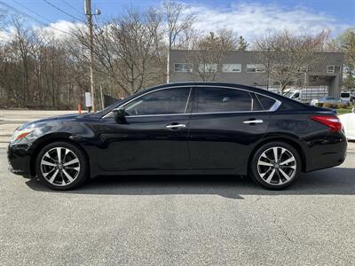 2016 Nissan Altima 2.5 SR   - Photo 8 - Acton, MA 01720