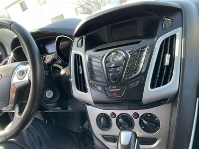 2014 Ford Focus SE - Photo 23 - Acton, MA 01720