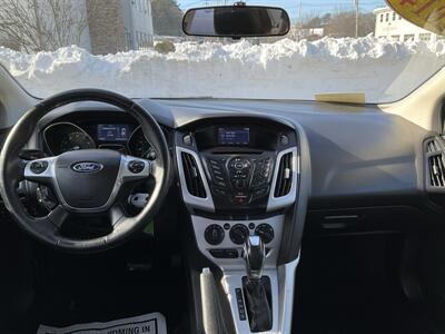 2014 Ford Focus SE - Photo 16 - Acton, MA 01720