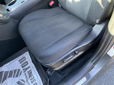 2013 Toyota Venza LE   - Photo 20 - Acton, MA 01720