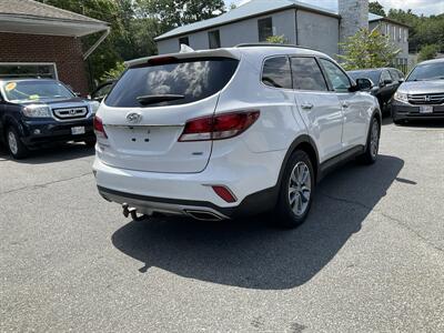2017 Hyundai SANTA FE SE   - Photo 5 - Acton, MA 01720