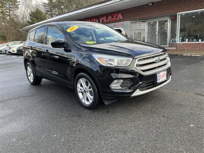 2017 Ford Escape SE   - Photo 3 - Acton, MA 01720