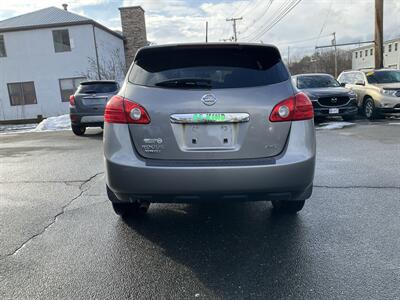 2015 Nissan Rogue Select S   - Photo 6 - Acton, MA 01720