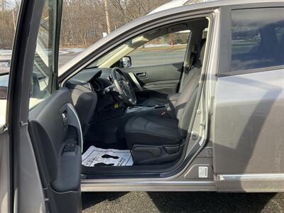 2015 Nissan Rogue Select S   - Photo 17 - Acton, MA 01720