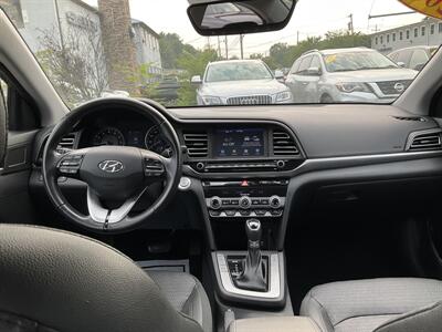 2019 Hyundai ELANTRA Limited   - Photo 11 - Acton, MA 01720