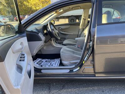 2012 Toyota Corolla LE   - Photo 12 - Acton, MA 01720