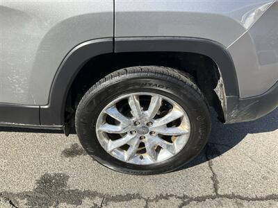 2016 Jeep Cherokee Limited   - Photo 13 - Acton, MA 01720