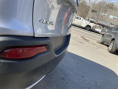 2016 Jeep Cherokee Limited   - Photo 12 - Acton, MA 01720