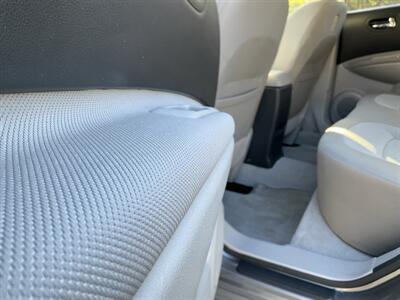 2012 Nissan Rogue S   - Photo 14 - Acton, MA 01720