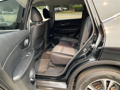 2019 Nissan Rogue SV   - Photo 16 - Acton, MA 01720