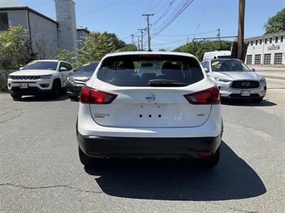 2018 Nissan Rogue Sport S - Photo 6 - Acton, MA 01720